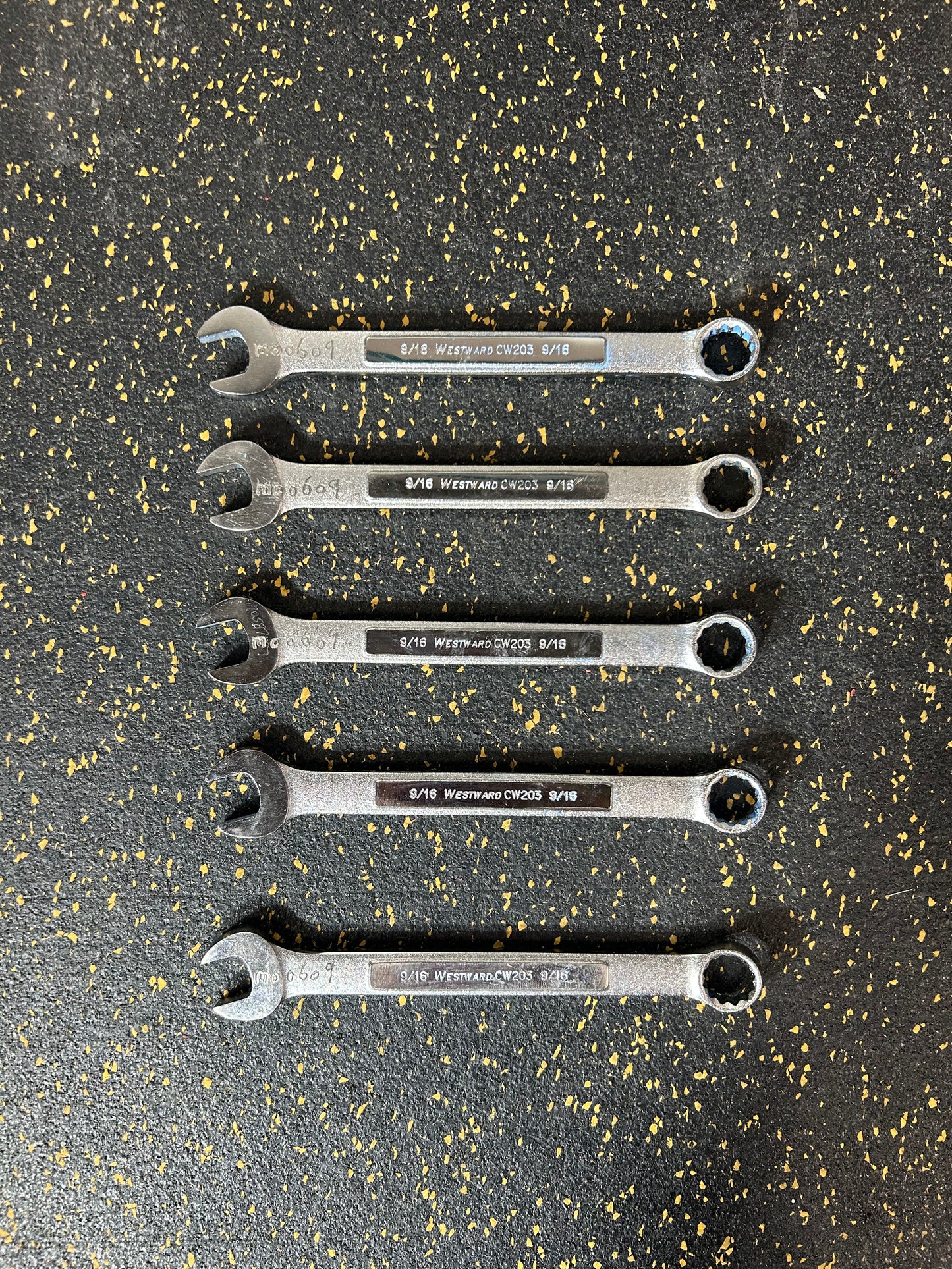 Westward 9/16” SAE Combination Wrench (CW203, Chrome Vanadium)