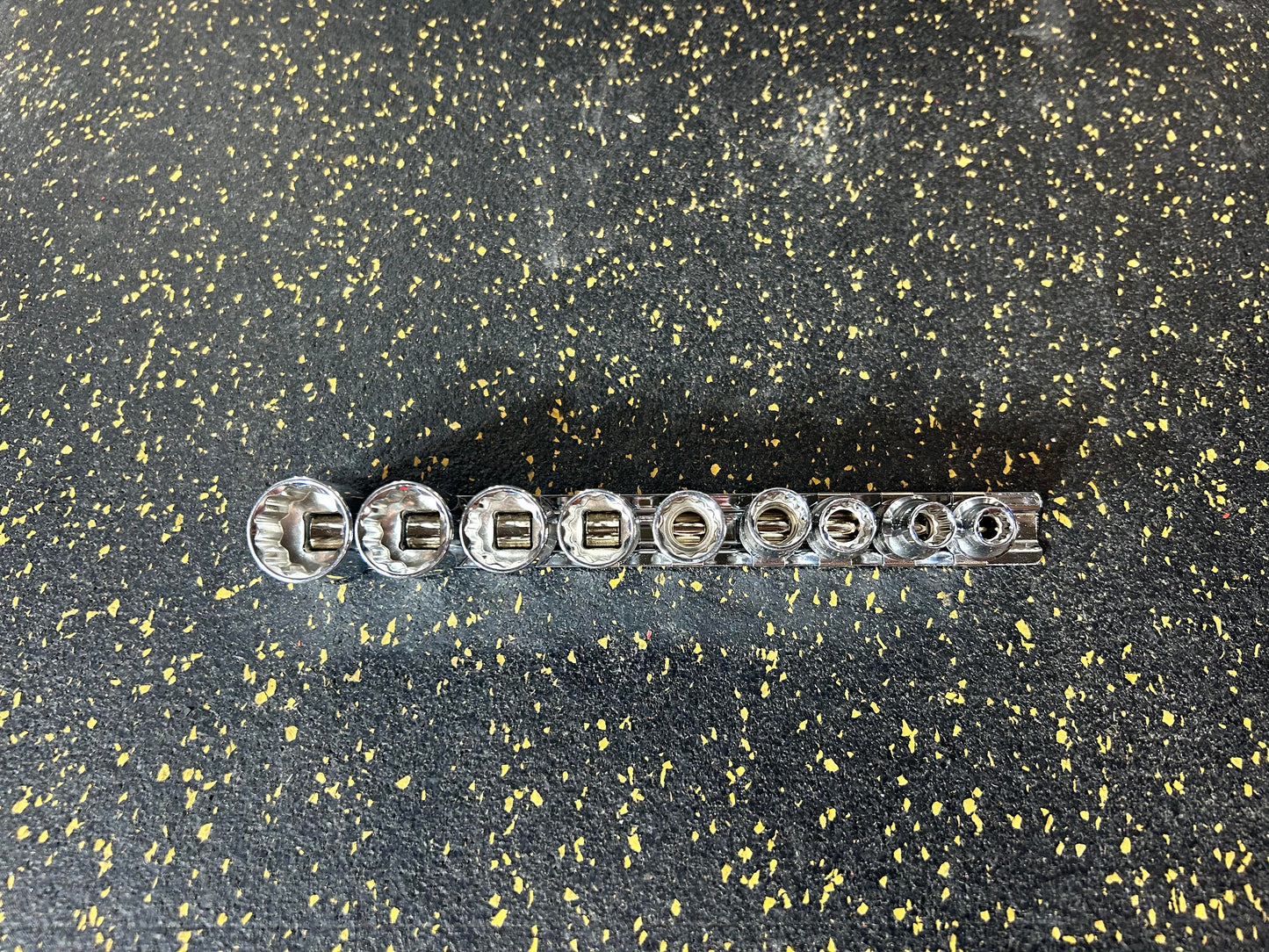 JET SAE Socket Set - 3/8" Drive 12 Point Sockets with Socket Rail (9-piece set) – ONLY SLIGHTLY USED