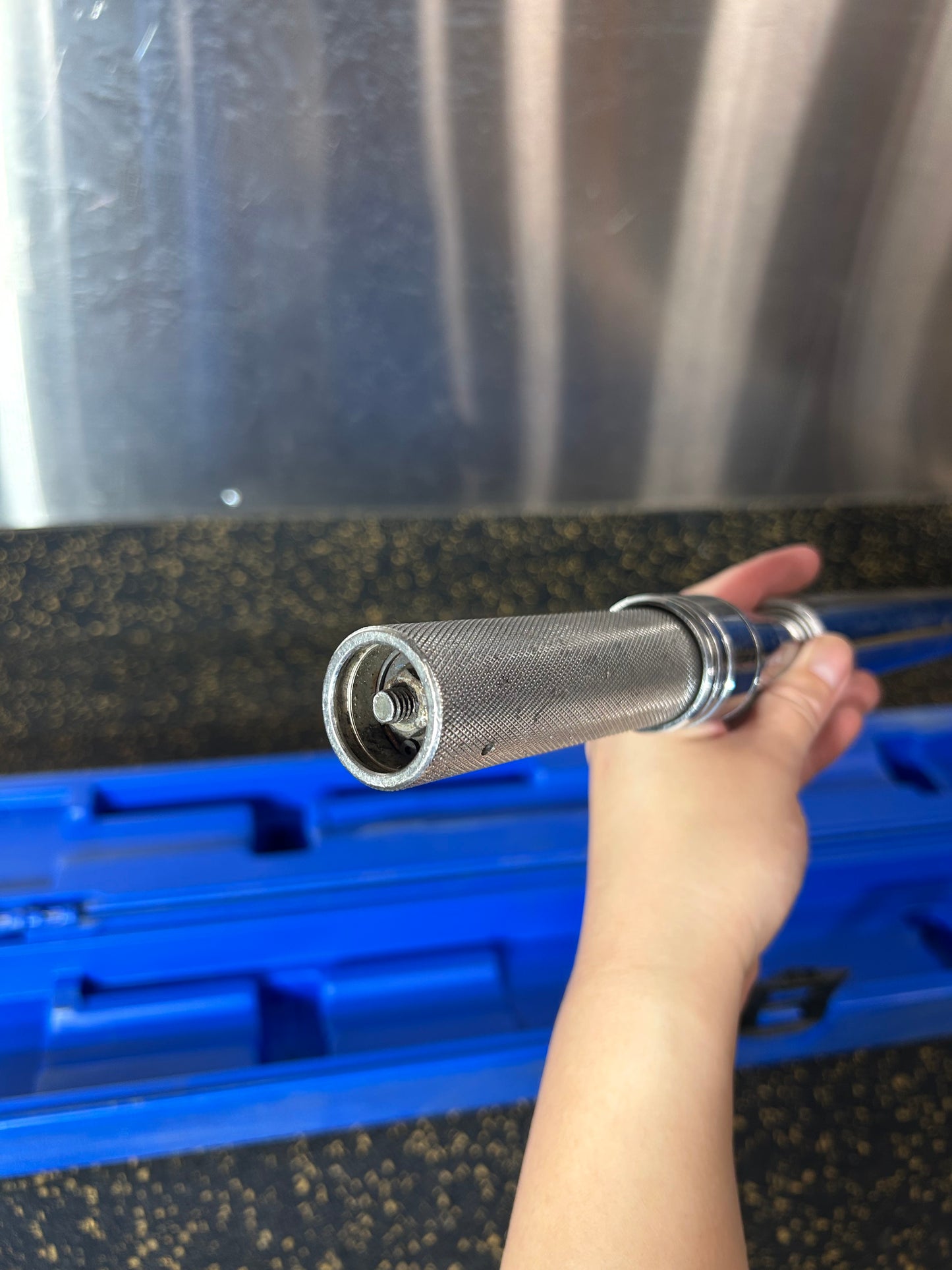 CDI 6004MFRMH Dual-Scale Micrometer Torque Wrench with Case (3/4” Drive, Foot-Pound/Newton-Meter)