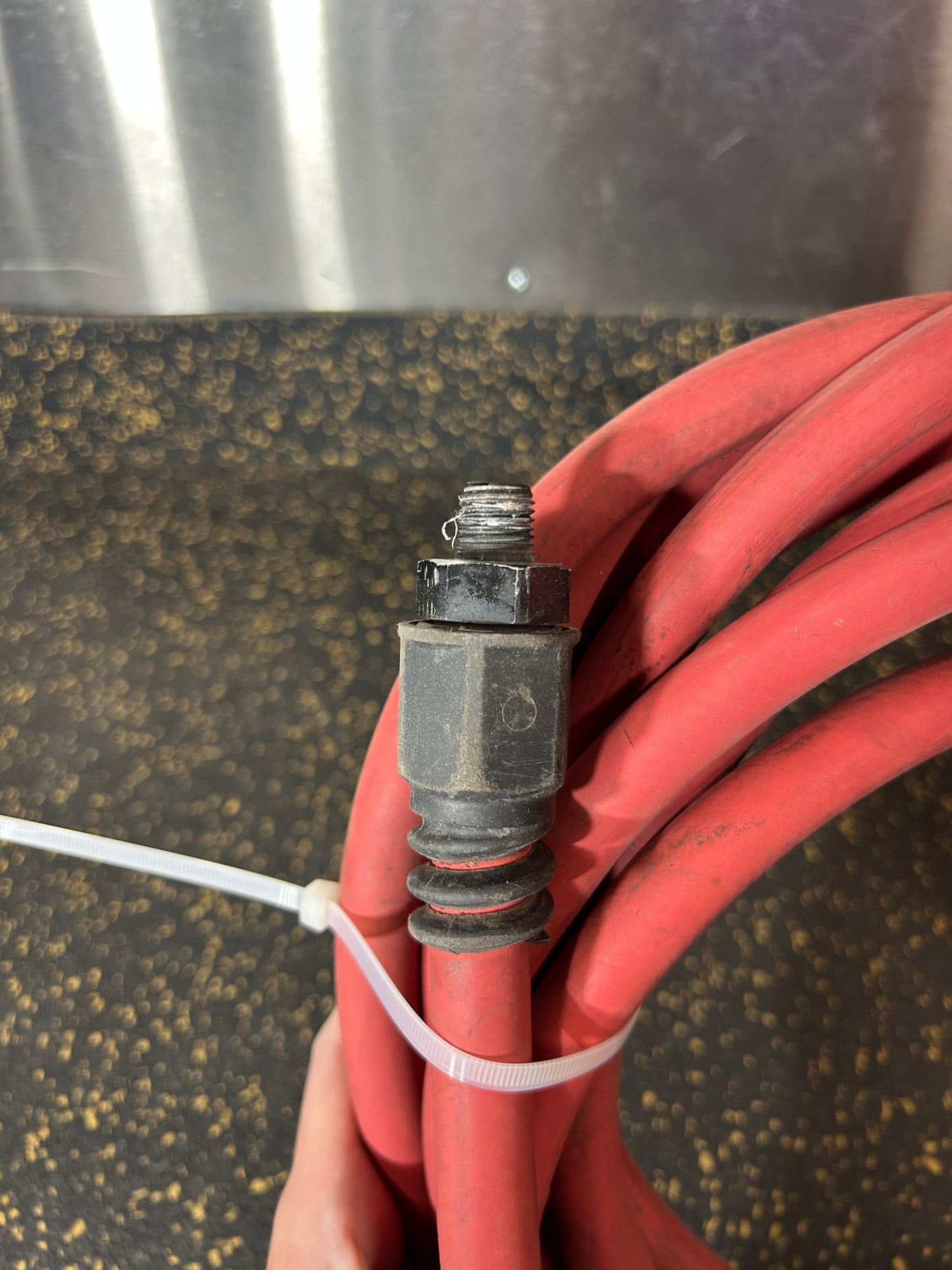 20-Foot 3/8” Diameter Air Hose with 1 Male Fitting ONLY