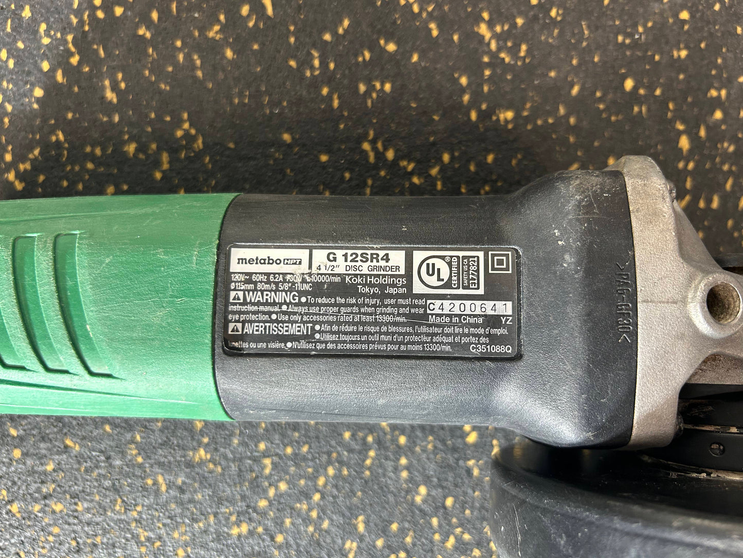 Metabo HPT (G12SR4) 4-1/2” 6.2 Amp Disc/Angle Grinder (w/ Guard, Case, & 3 NEW Klingspor Kronenflex EDGE 4-1/2” Cut-Off Wheels)