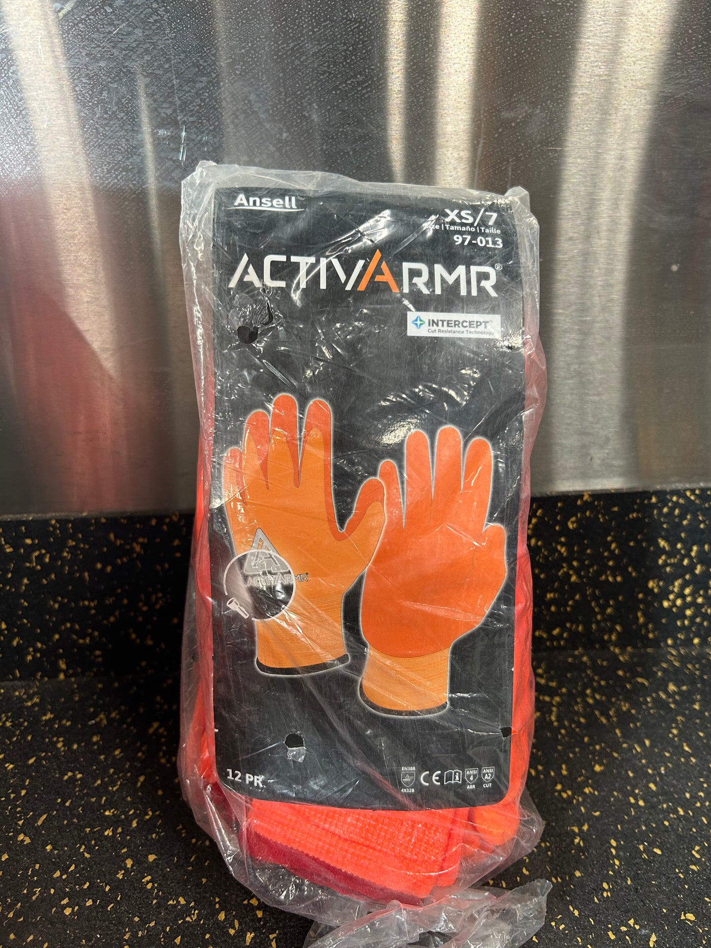 Ansell ActivArmR 97-013 Hi-vis Gloves (Size 7/X-Small)