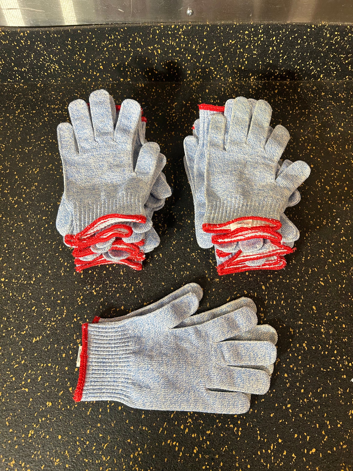 Superior Glove Blue Uncoated Cut-Resistant Gloves S10SXB (Size 7/Small)