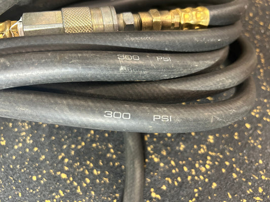 20-Foot 5/16” Diameter Air Hose with Male/Female Fittings (300 PSI Working Pressure)