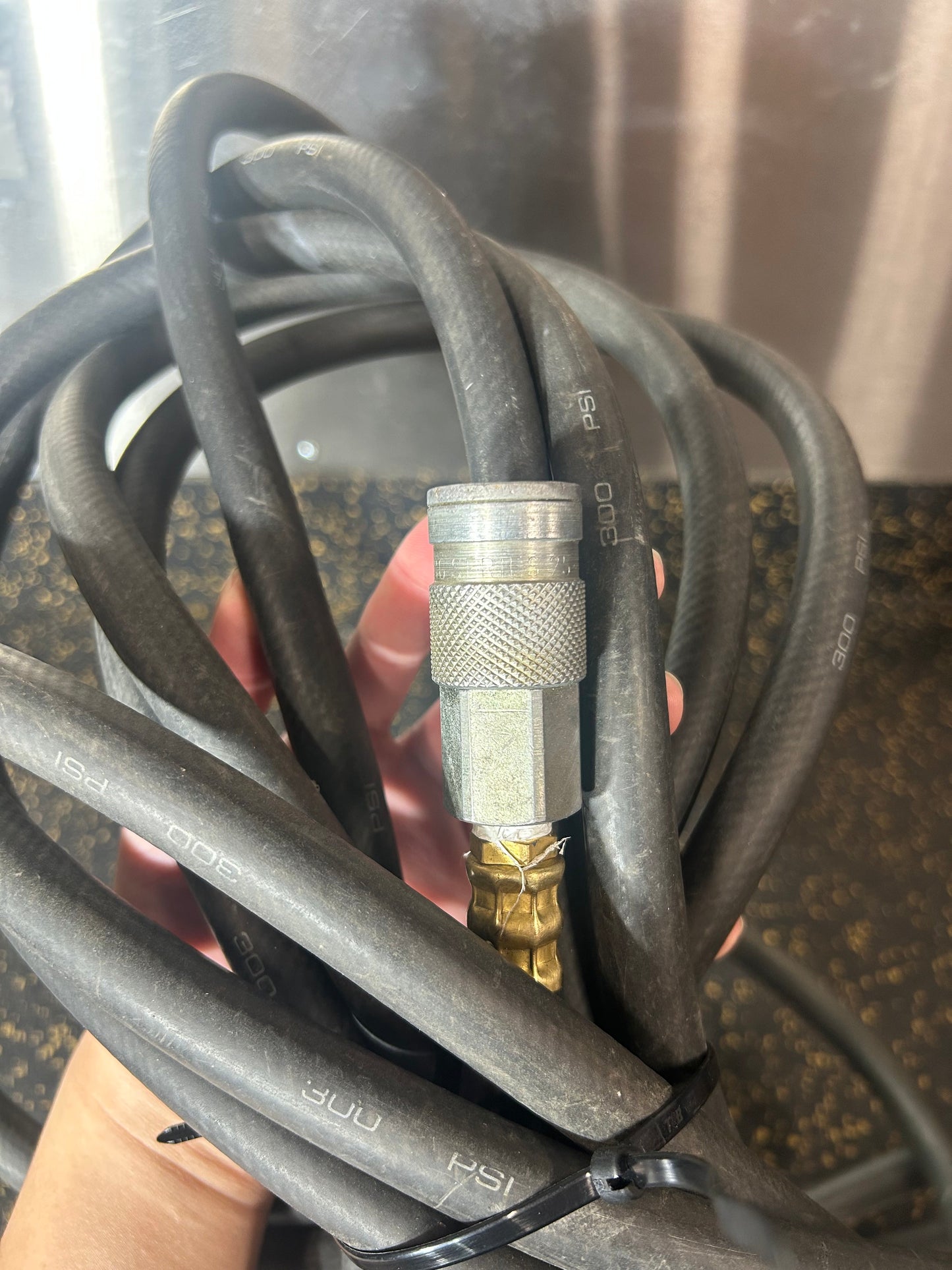 20-Foot 5/16” Diameter Air Hose with Male/Female Fittings (300 PSI Working Pressure)