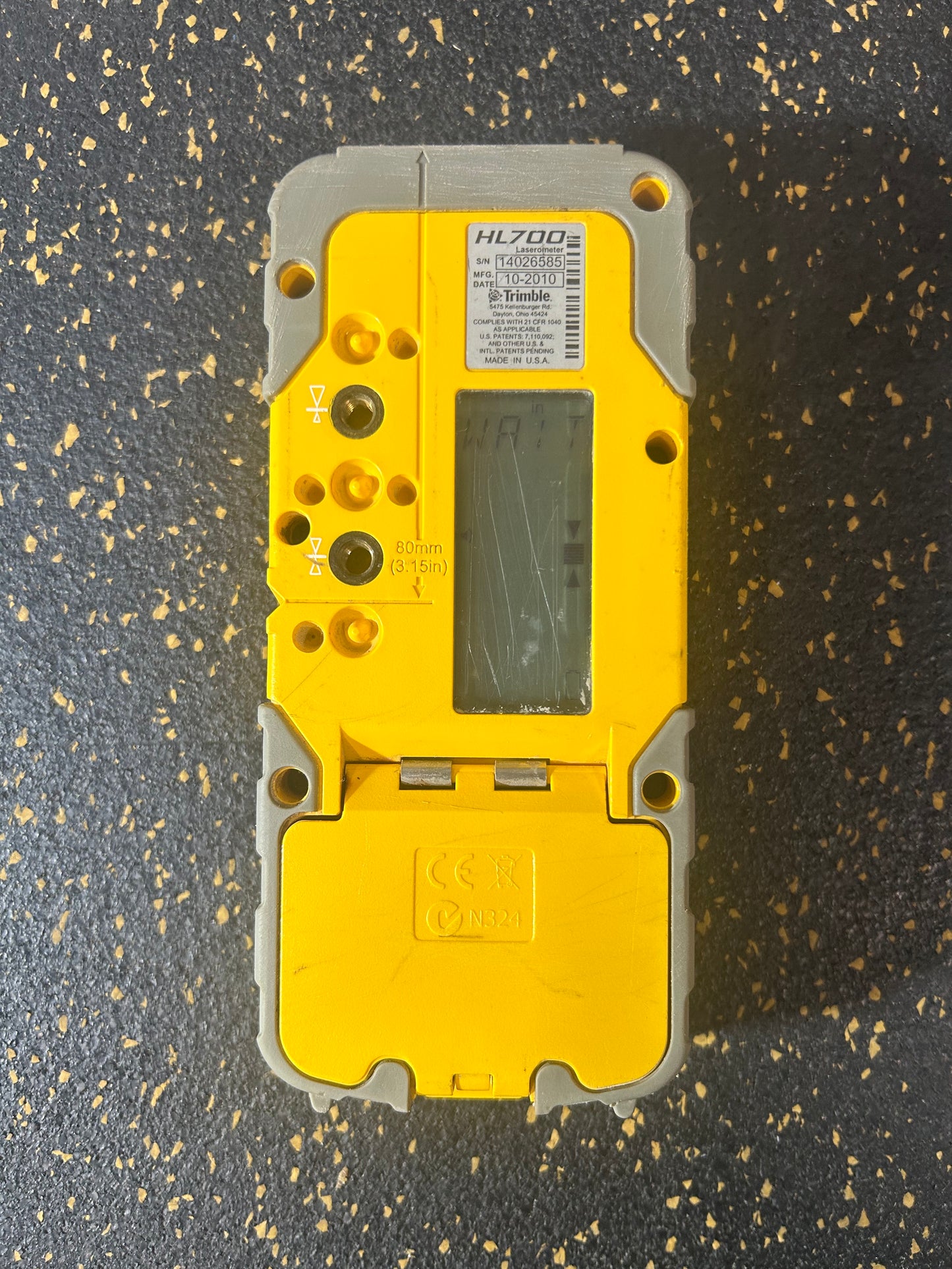 Spectra Precision LL500 Laser Level w/ HL700 Laser Receiver, Tripod, & Telescopic Rod