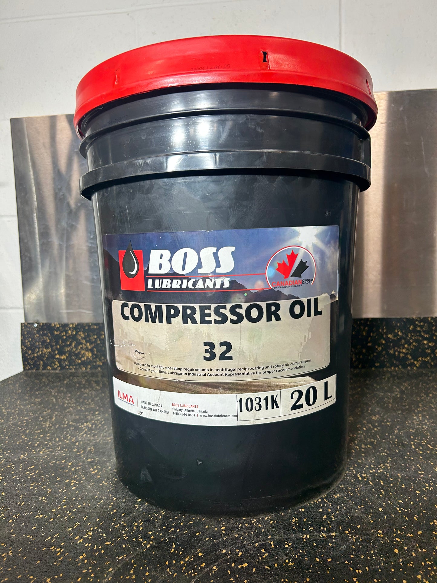 BOSS Compressor Oil 32 (about 16L)
