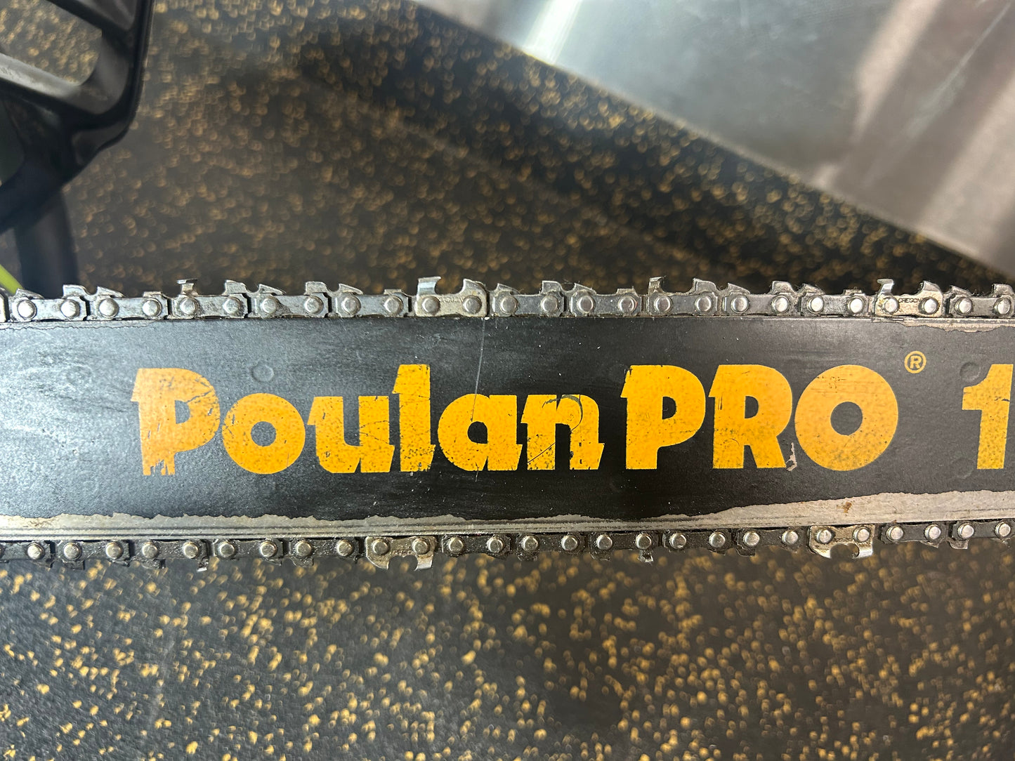 Poulan P3416 16” 34cc 2-Cycle Gas Powered Chainsaw – comes with 18” Poulan Pro Bar & Chain