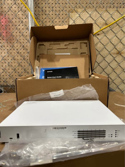 Sophos XGS 136 Next-Gen Firewall (US Power Cord)