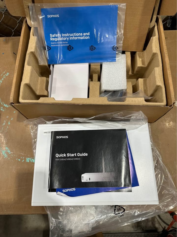 Sophos XGS 136 Next-Gen Firewall (US Power Cord)