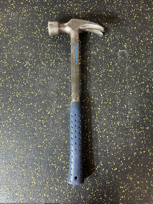 Estwing 30oz Milled Face Framing Hammer (16” Total Length, Vinyl Shock Reduction Grip) – Model E3-30SM