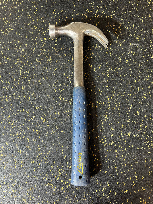 Estwing 16oz Smooth Face Curved Claw Hammer (Nylon Vinyl Cushion Grip Handle) – Model E3-16C