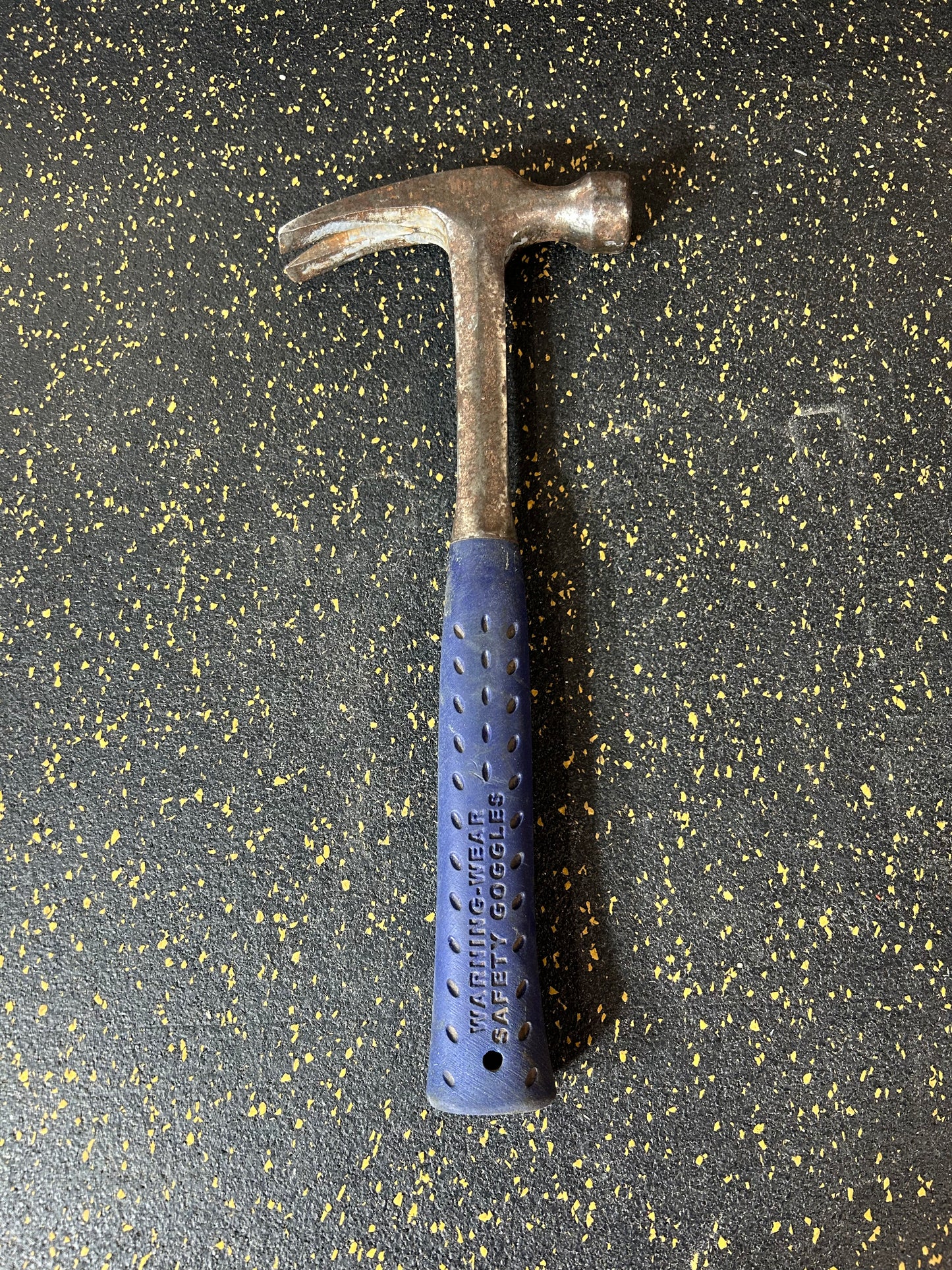 Estwing 20oz Rip Claw Hammer – Model E3-20S