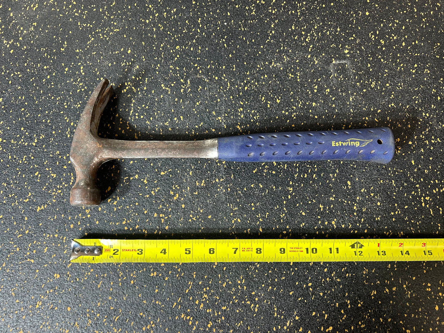 Estwing 20oz Rip Claw Hammer – Model E3-20S
