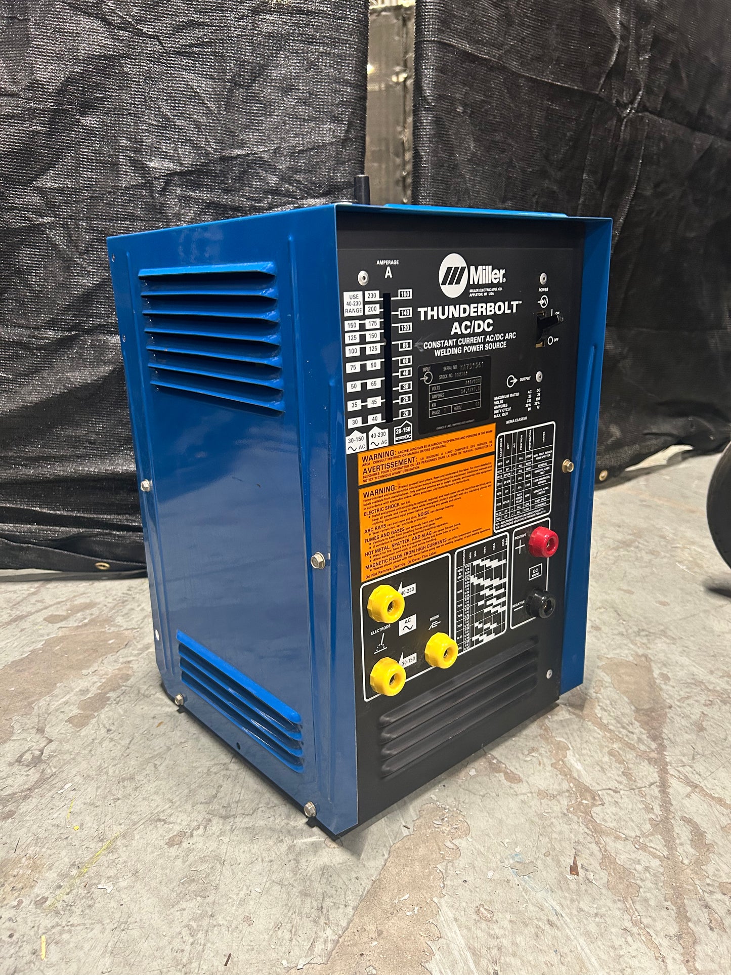 Miller Thunderbolt Constant Current AC/DC Arc Welding Power Source