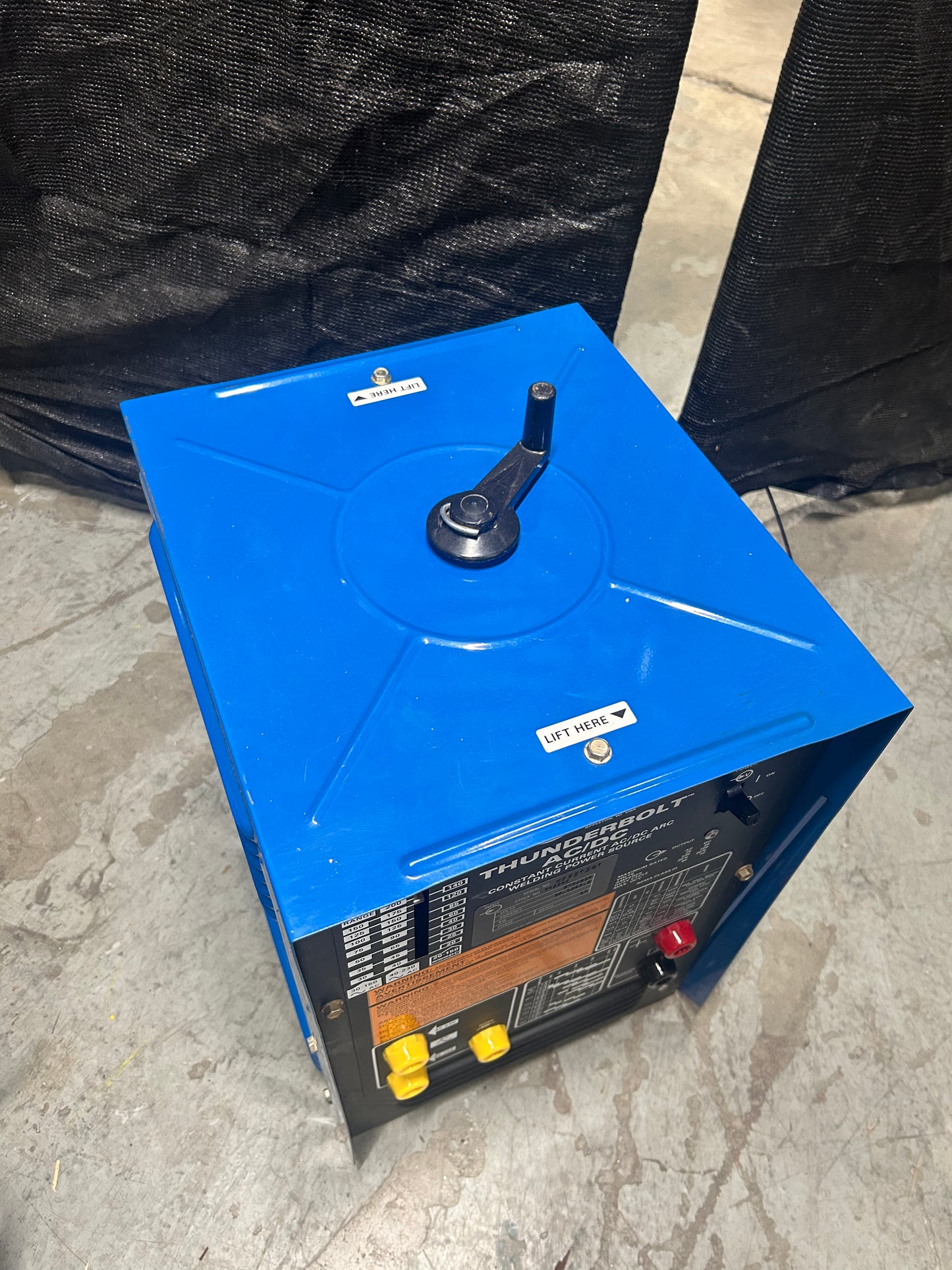 Miller Thunderbolt Constant Current AC/DC Arc Welding Power Source