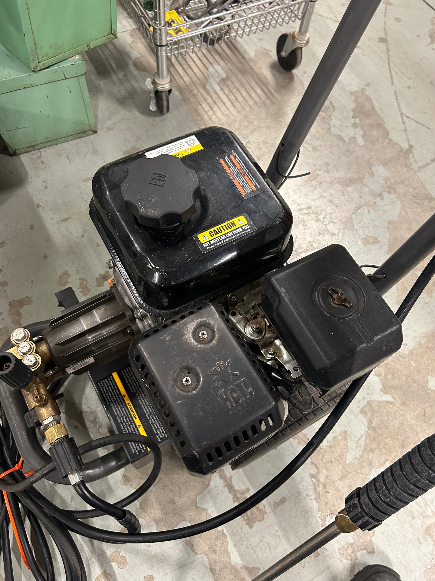 BE 3100 PSI 2.5 GPM Gas Powered Pressure Washer - Heavy Duty Well Made - JUST SERVICED