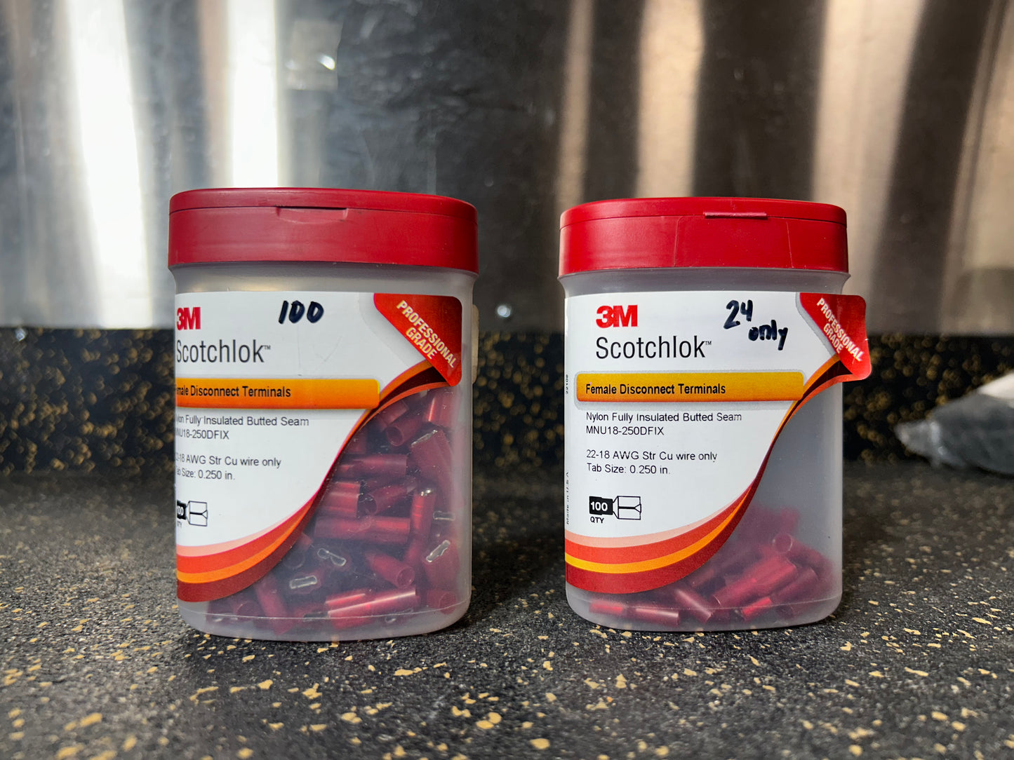 3M Scotchlok Red Female Disconnect Terminals (MNU18-250DFIX, 22-18 AWG) – BRAND NEW