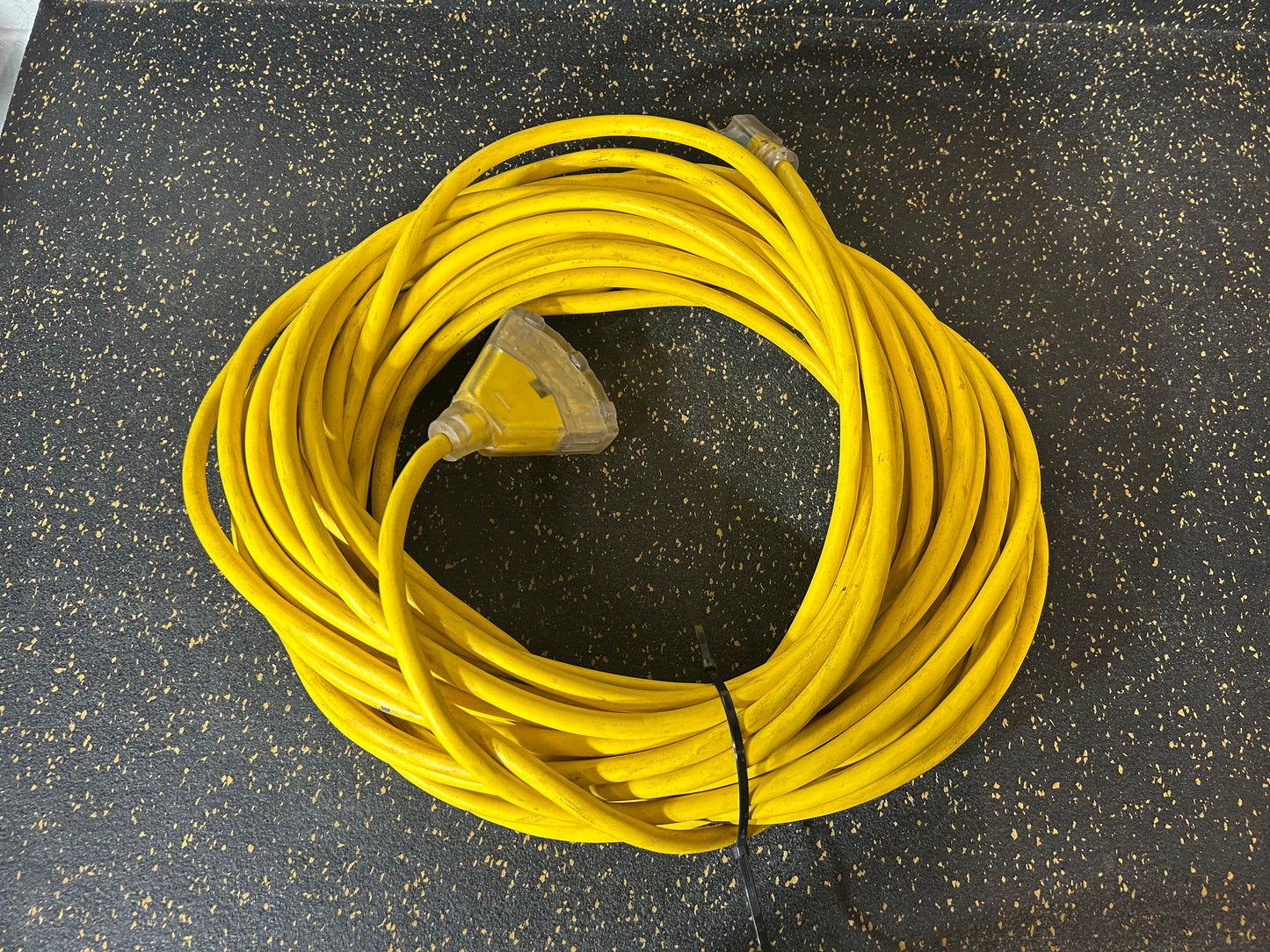 100-Foot Triple Outlet Extension Cord (3-Prong, 12 AWG)