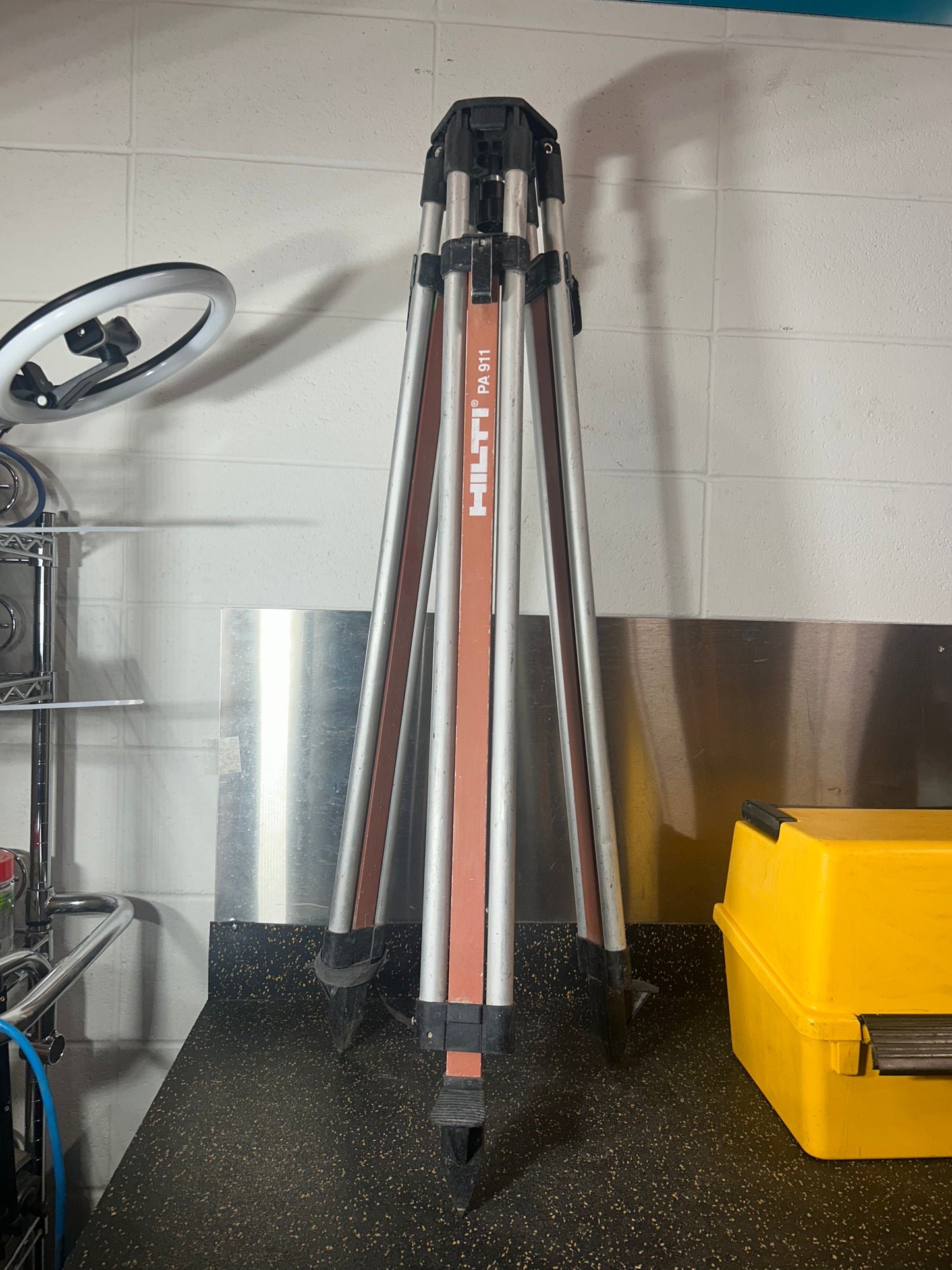 Spectra Precision LL500 Laser Level w/ LaserEye 1275 Laser Receiver & Tripod