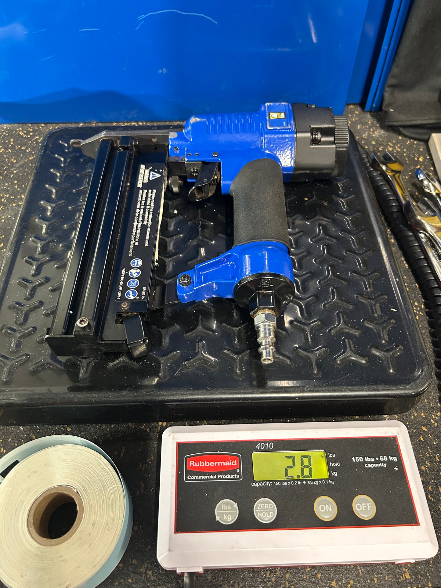 POWERFIST 2-in-1 18-Gauge Pneumatic Brad Nailer and Stapler (Model XAGD50/9040)