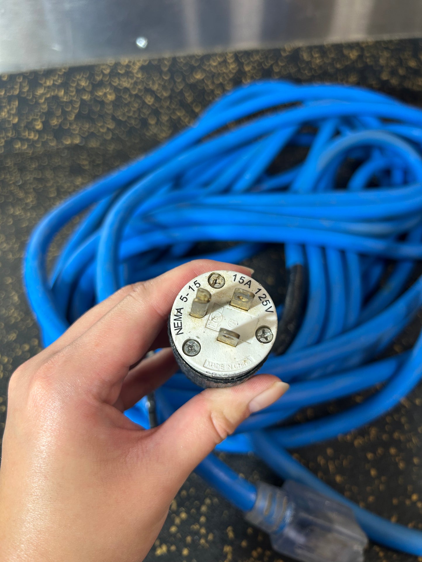 50-Foot Outdoor Extension Cord (3-Prong, 10 AWG, Water-Resistant)