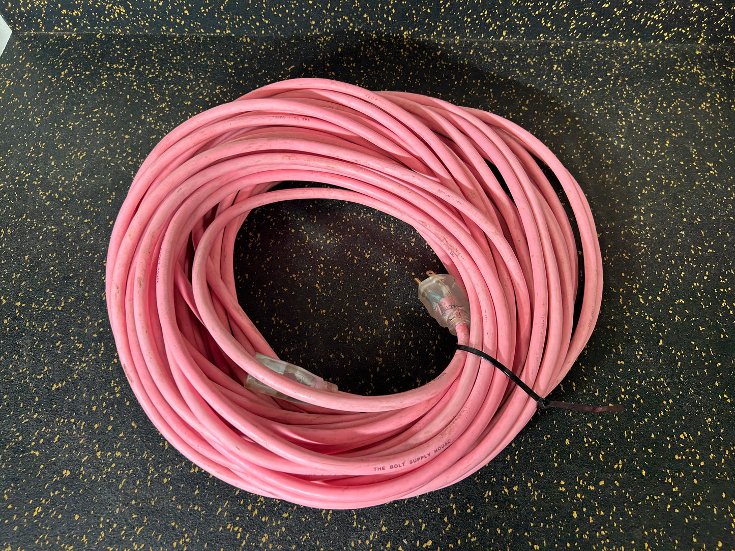 100-Foot Outdoor Extension Cord (3-Prong, 12 AWG, Water-Resistant)