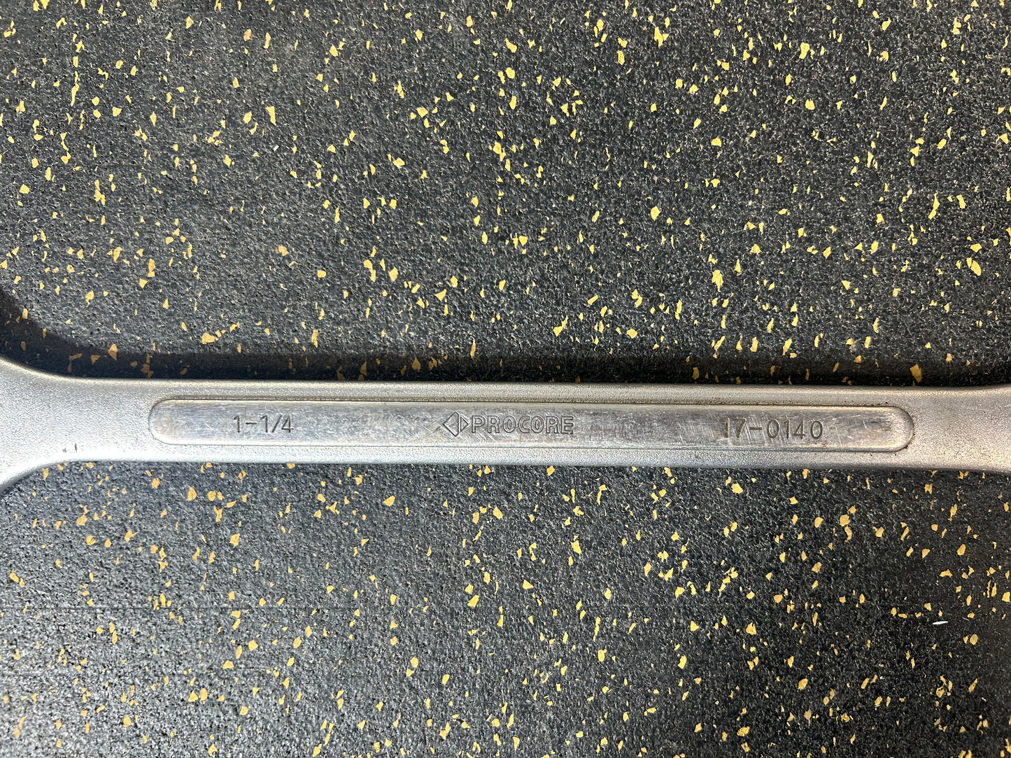 Procore 1-1/4” Raised Panel SAE Combination Wrench (Model 17-0140)