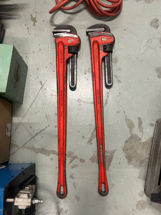 RIDGID 48” Heavy-Duty Steel Straight Pipe Wrench