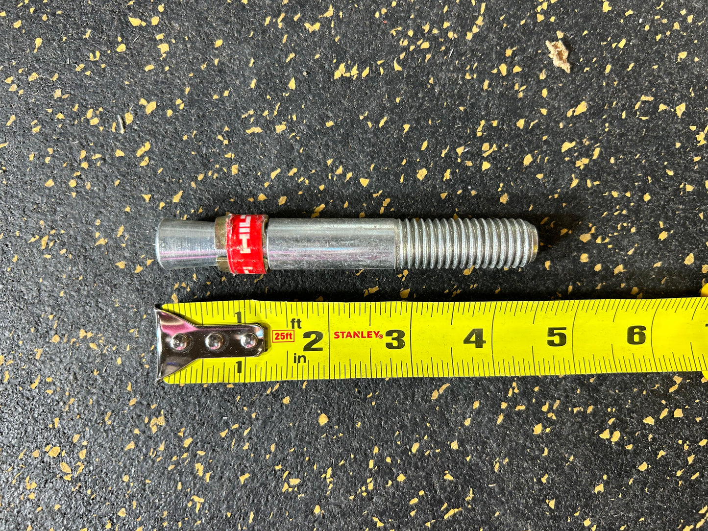 Hilti Kwik-Bolt (5/8” x 4-1/2”, 25-piece set)