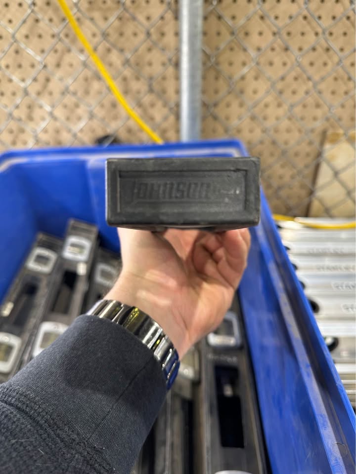 24" Aluminum Carpentry Level