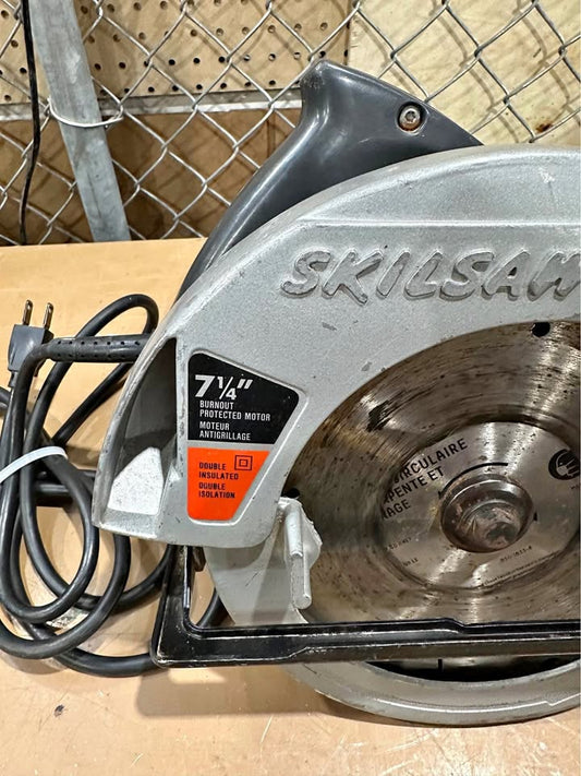 Skilsaw 7 1/4” Circular Saw - Heavy-Duty Power Tool for Contractors