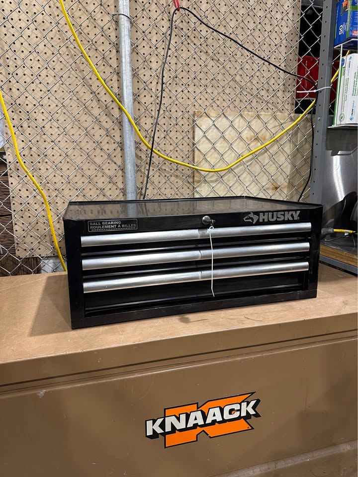 Husky 3 Drawer Tool Box Top