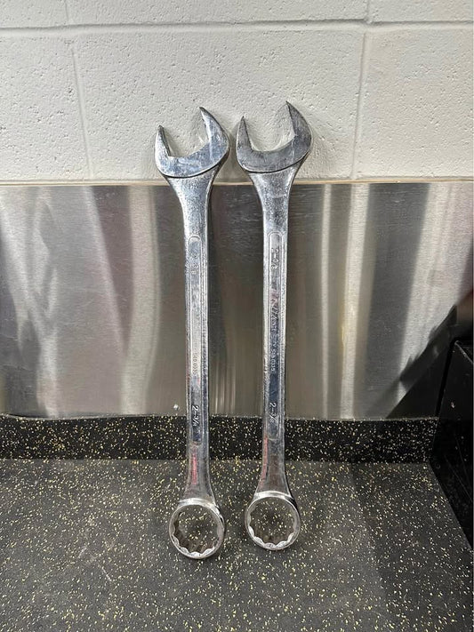 Integrity Tools 2-3/8” Combo Wrench 26”