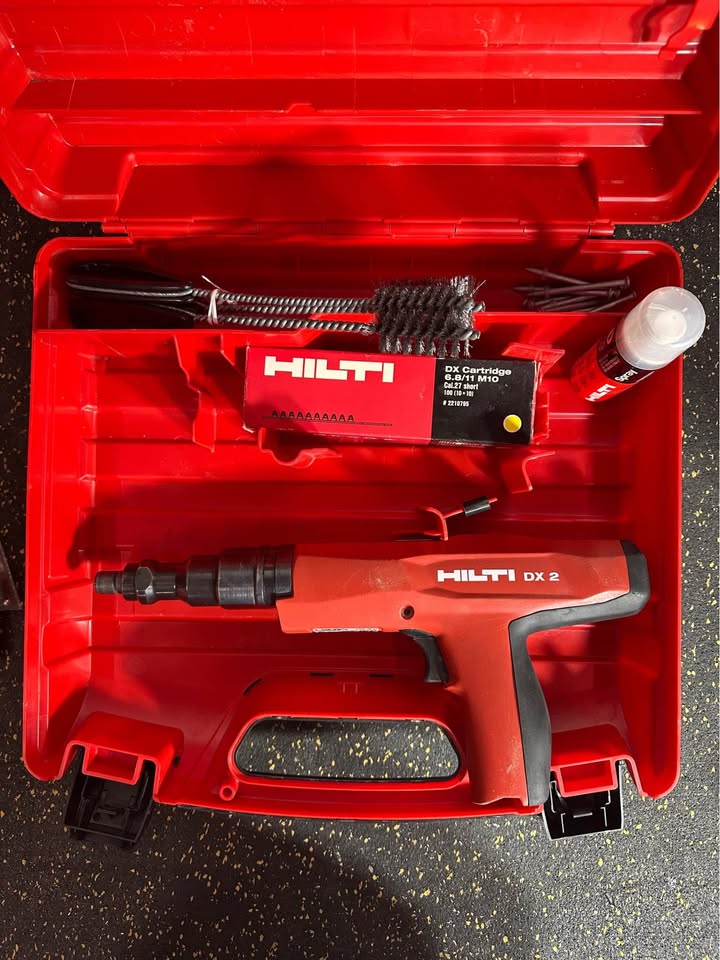Hilti DX 2 Powder Actuated Fastening Tool