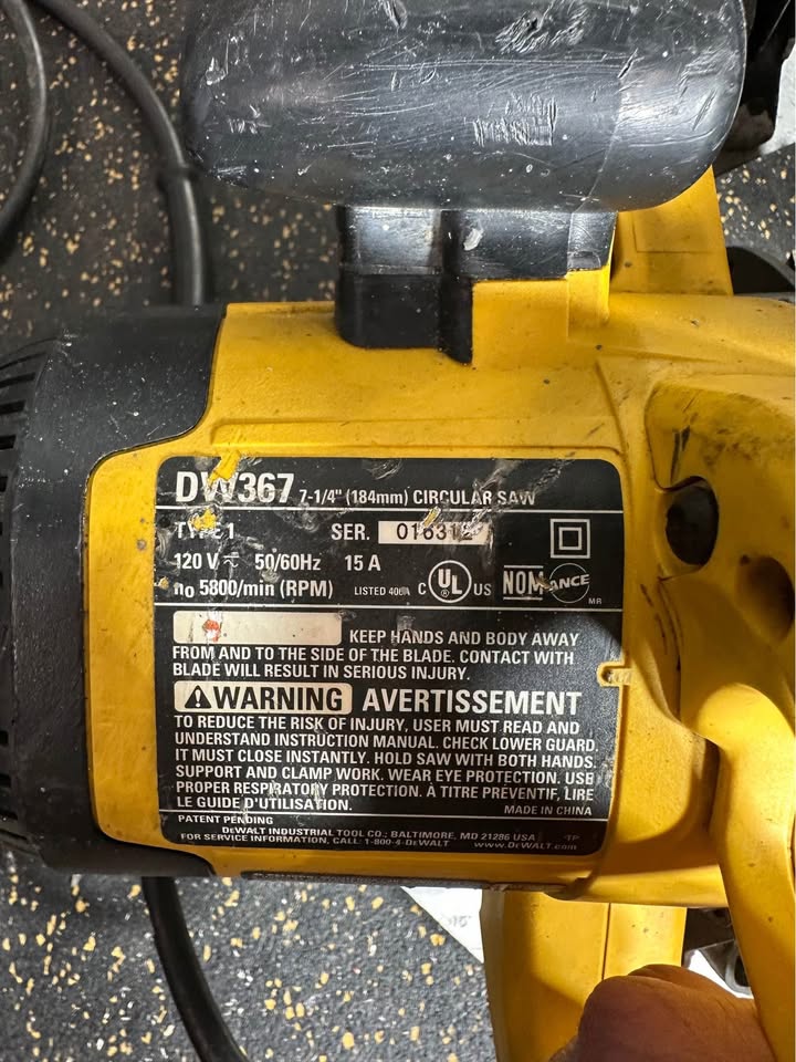DeWalt 7.25" Corded Circular Saw DW3192