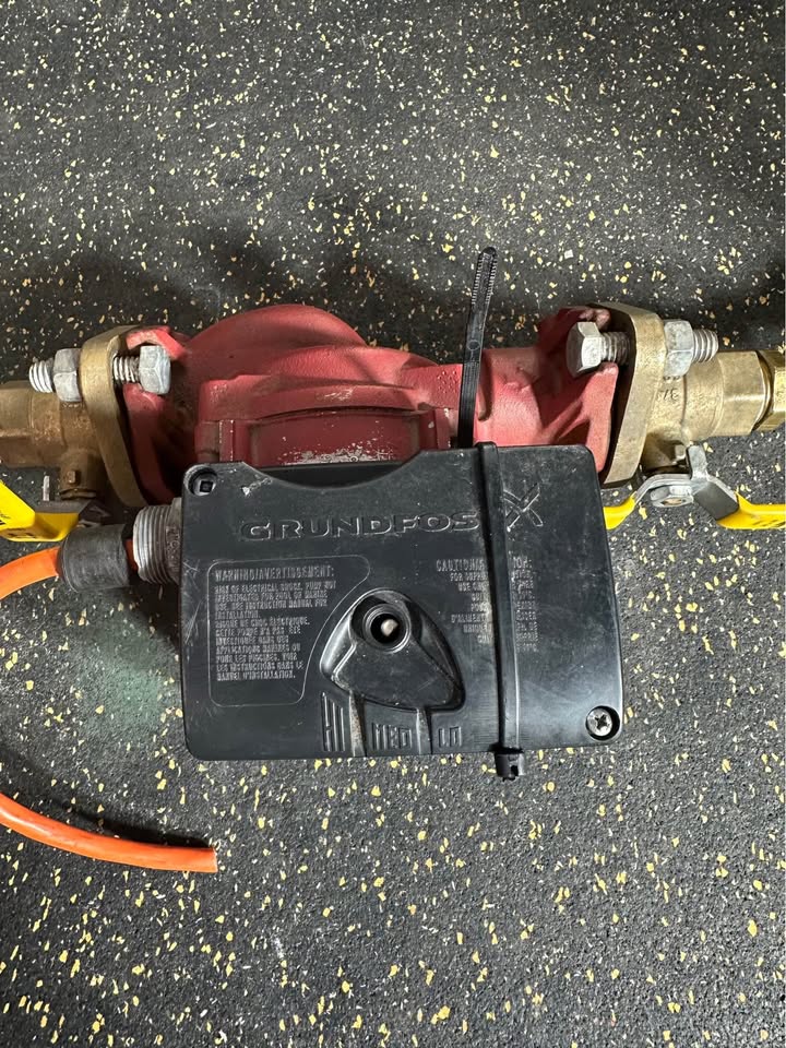 Grundfos UPS 26-99 FC Non-Submersible Circulation Pump for HVAC Systems