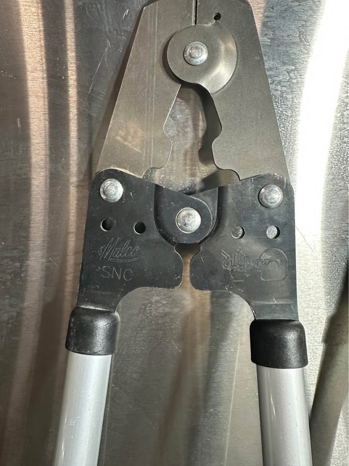 Malco SNC Hidden Nail Cutters