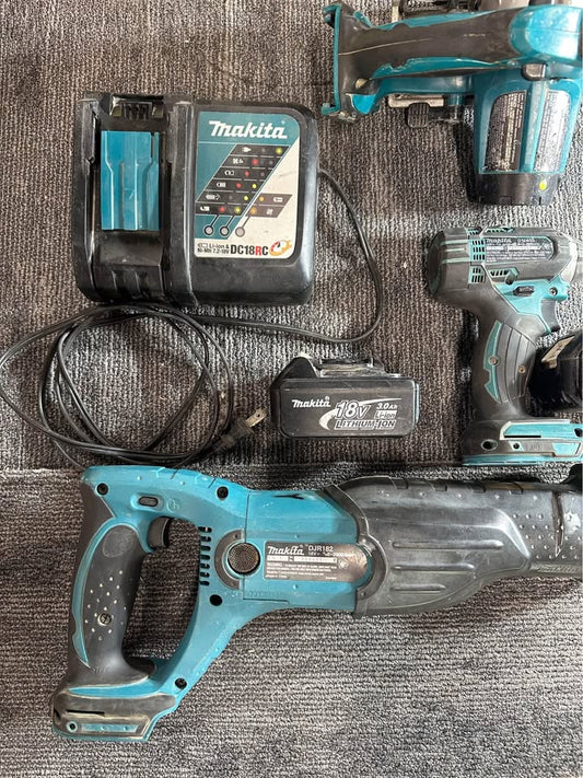 Makita 18V Cordless Tool Package with Circular Saw, Drill, Impact Driver, Reciprocating Saw, Charger, and Two Batteries