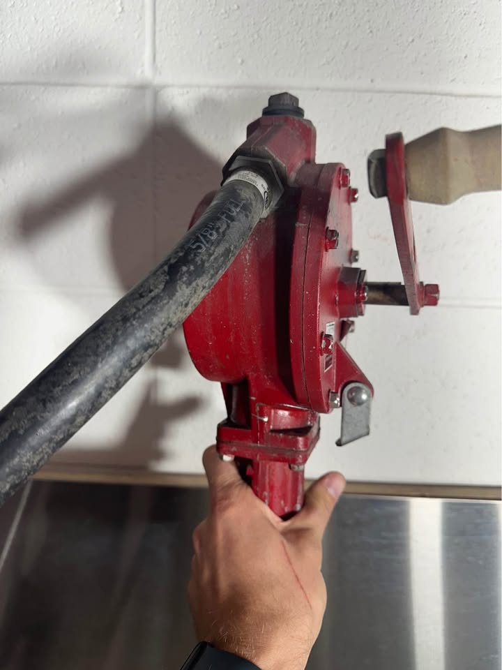 Fill-Rite Tuthill 112 Barrel Transfer Pump with Hand Crank