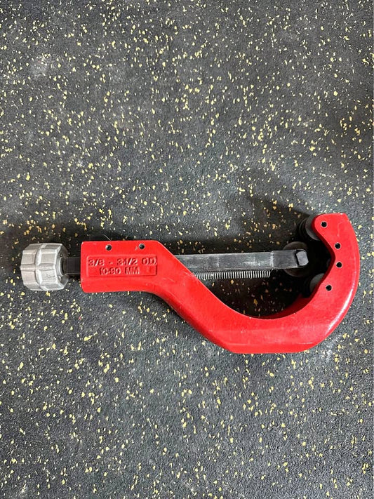Reed TC30Q Quick Release Pipe and Tubing Cutter 3/8" to 3 1/2"