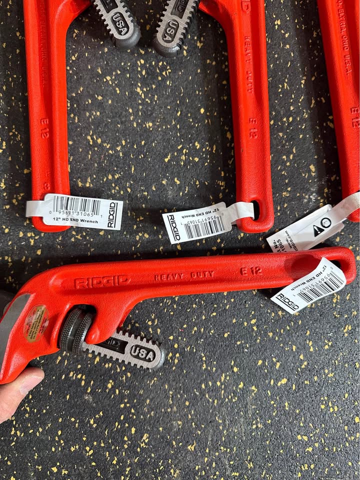RIDGID 31065 12" End Pipe Wrench
