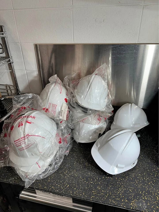 Honeywell White Hard Hat - Durable Safety Gear for Tradespeople