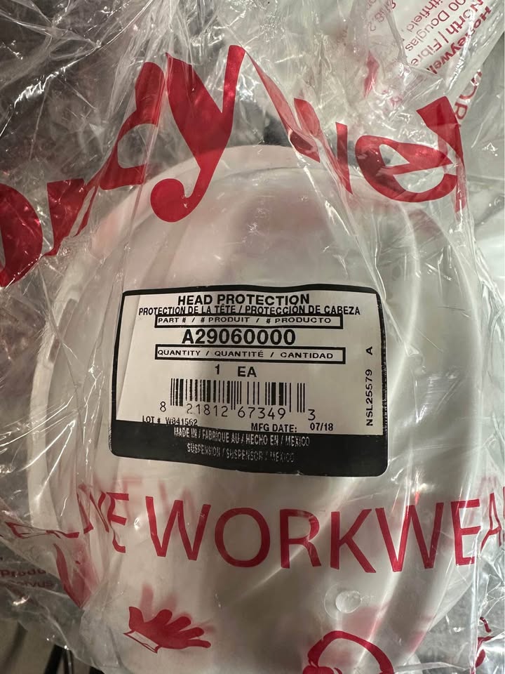 Honeywell White Hard Hat - Durable Safety Gear for Tradespeople