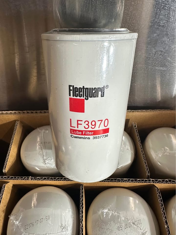 Fleetguard LF3970 Engine Oil Lube Filter Cummins 3937736