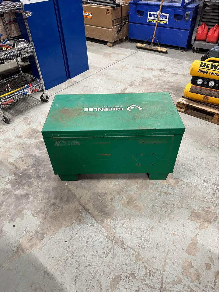 Greenlee 1636 Tool Storage Chest - Fully Lockable
