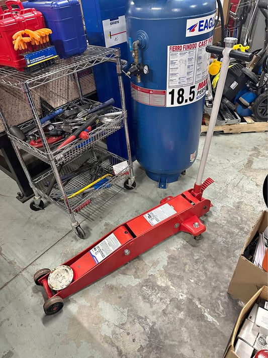 Westward 3 Ton Hydraulic Service Jack - 6,600 lbs Capacity