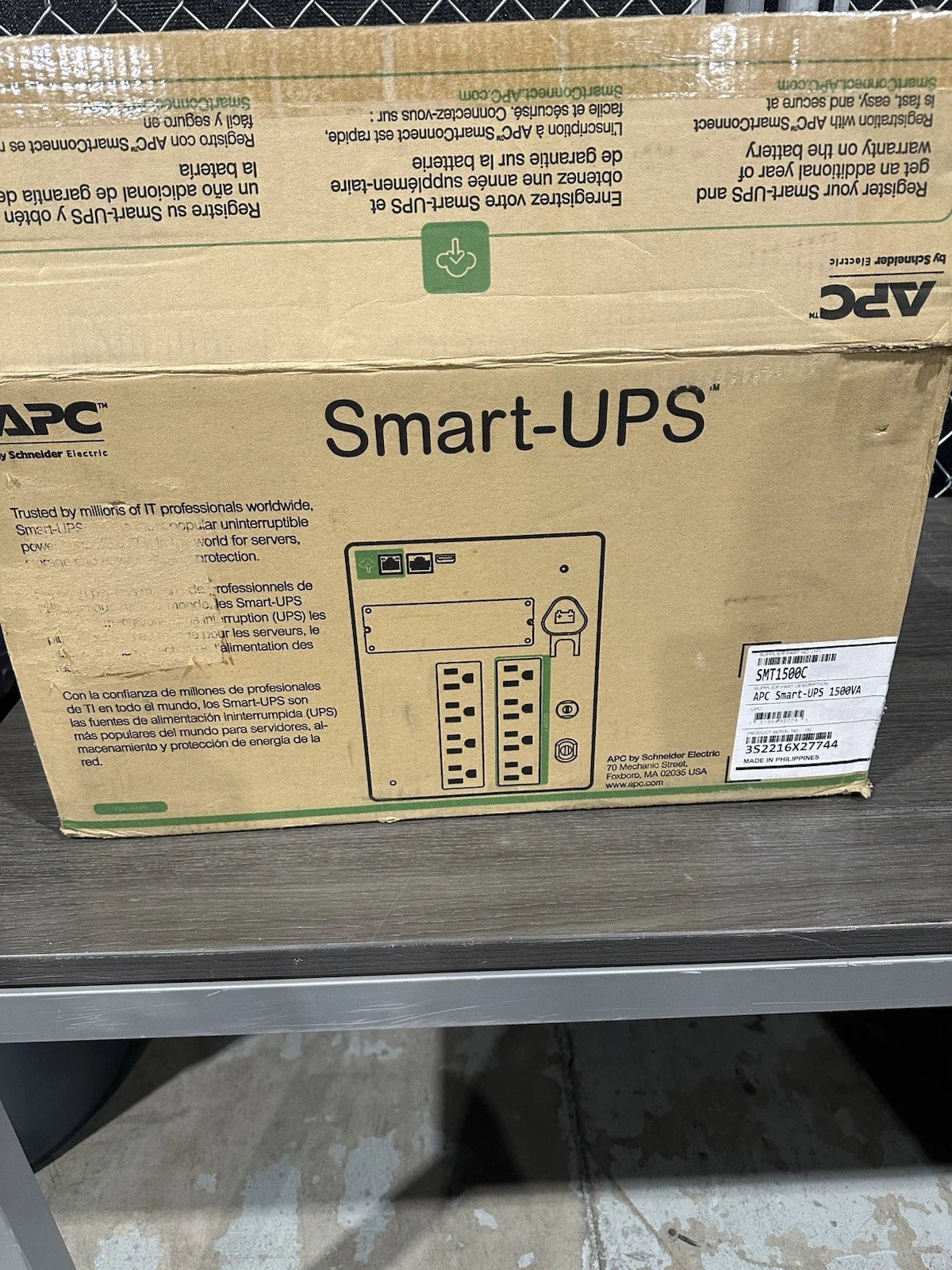 APC Smart-UPS SMT1500C 1500VA