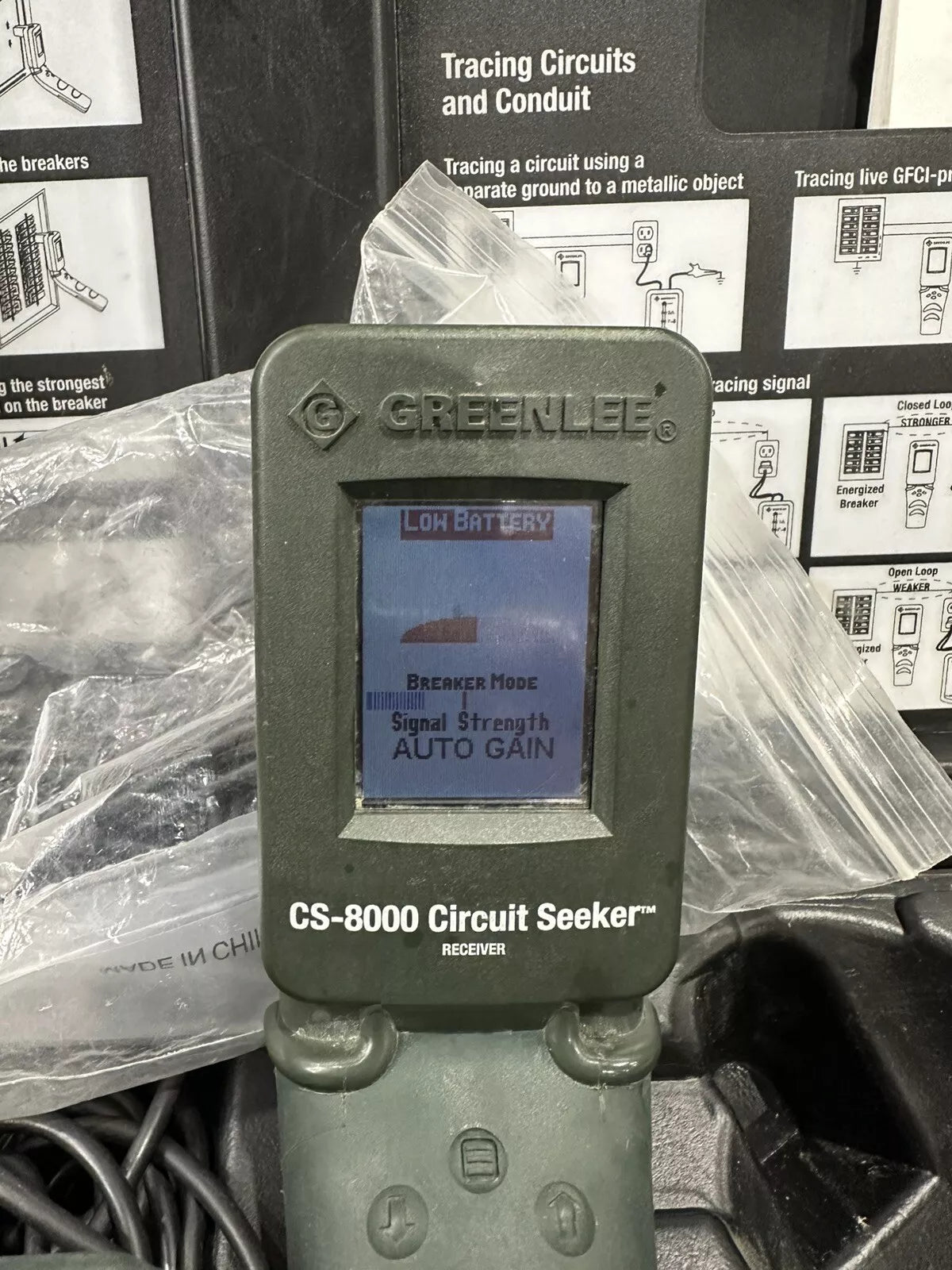 Greenlee CS-8000 Circuit Seeker Tracer Finder with Case