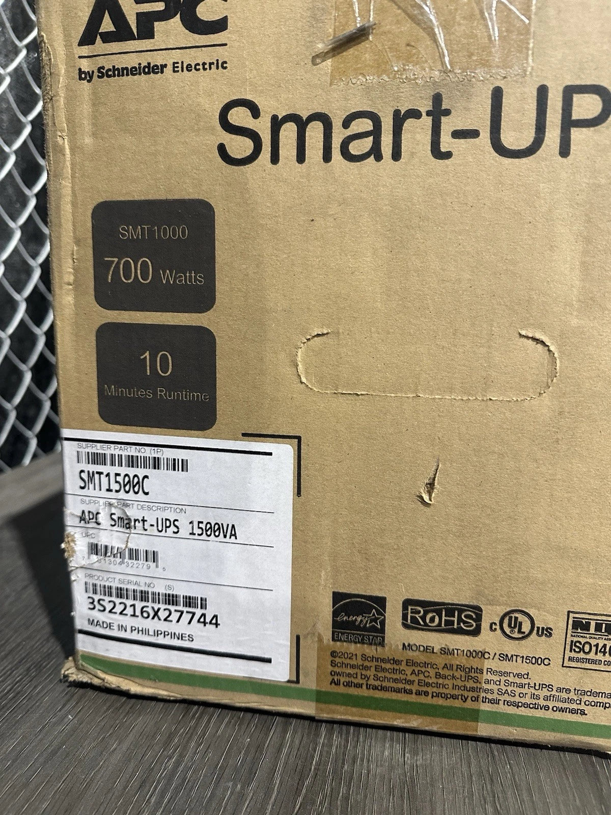 APC Smart-UPS SMT1500C 1500VA